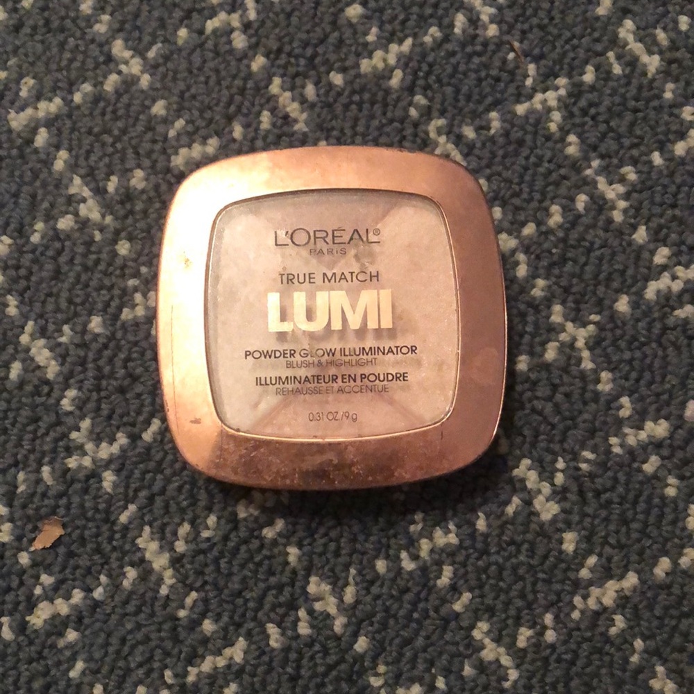 L’Oréal true match lulu highlighting powder